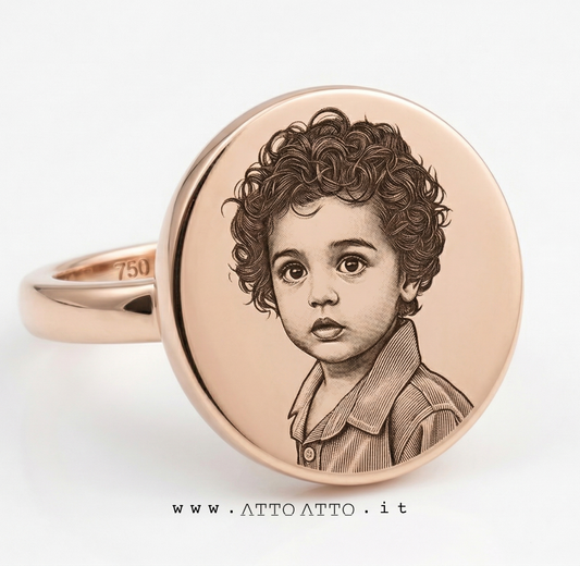 Relief Coin Ring Gold