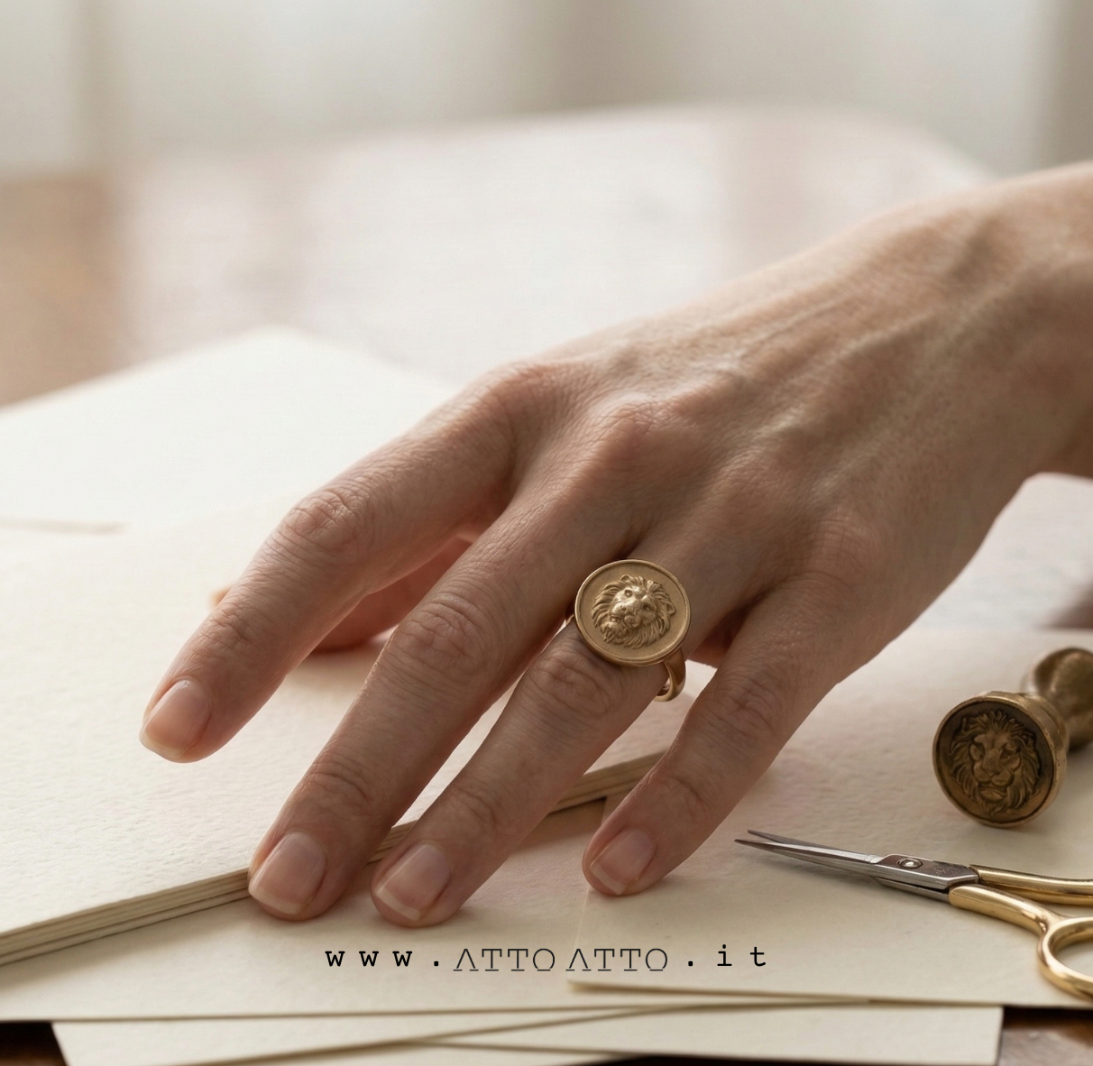 Medallion Ring