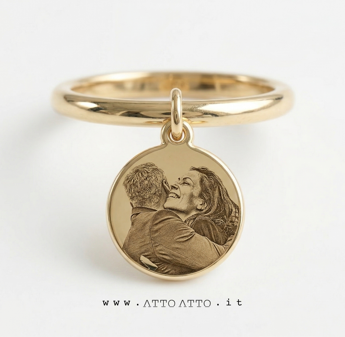 Relief Drop Ring Gold
